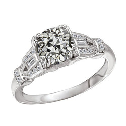 Or Blanc 14 Carats Coussin Antique Diamant Bague Solitaire avec