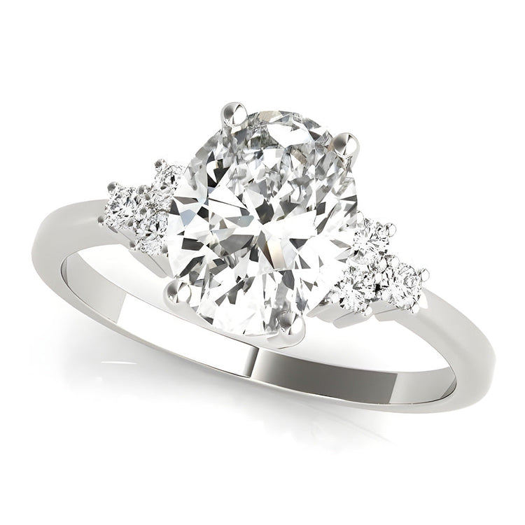 Brillant Bague Solitaire avec Accents 4,50 carats – vue de côté