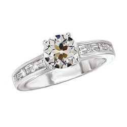 Diamant Fin Coussin Antique Bague Solitaire avec Accents 2