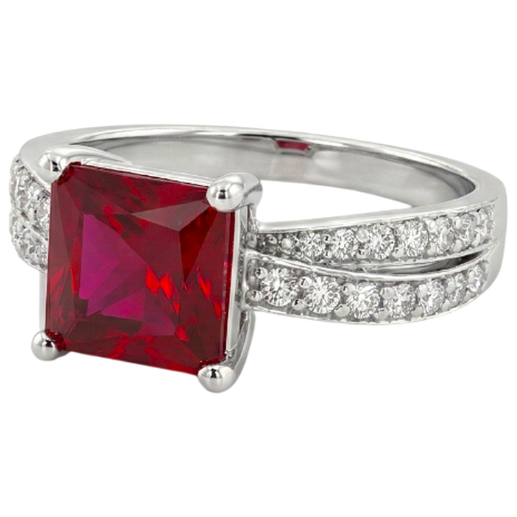 Rubis rouge taille princesse avec diamants 4.10 ct. Bague Or Blanc 14K