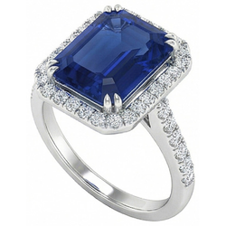Saphir bleu taille émeraude de 2.70 carats avec bague en diamant en or blanc 14k