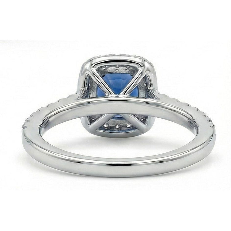 Saphir de Ceylan taille coussin bleu de 1.75 ct avec alliance en diamant