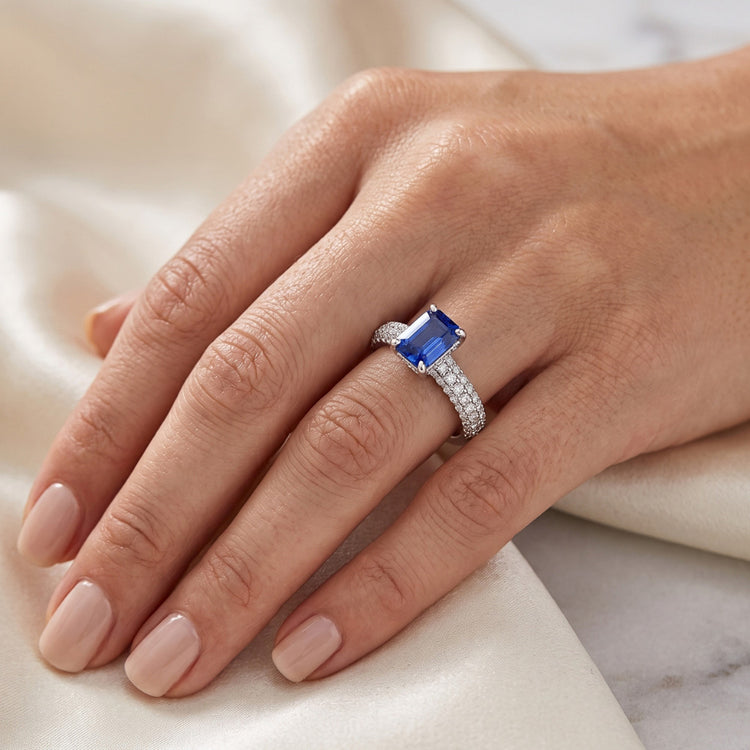 Sapphire Jewelry Anneau de Pierres Précieuses Taille Radiant