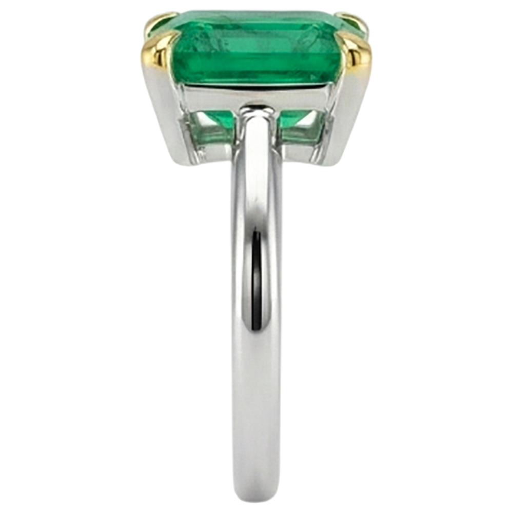 Émeraude Bague avec Gemme – vue de dessus