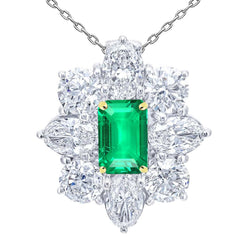 Étoile Émeraude Collier Pendentif Pierre 4,50 carats – Or
