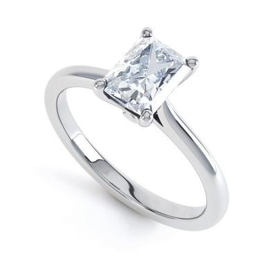 Superbe Bague Solitaire De Mariage En Véritable Diamant Taille Radiant De 2.25 Ct Sertie De Griffes