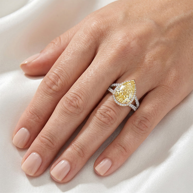 VVS Diamant Jaune Fancy Bague Statement 4,25 carats – Or