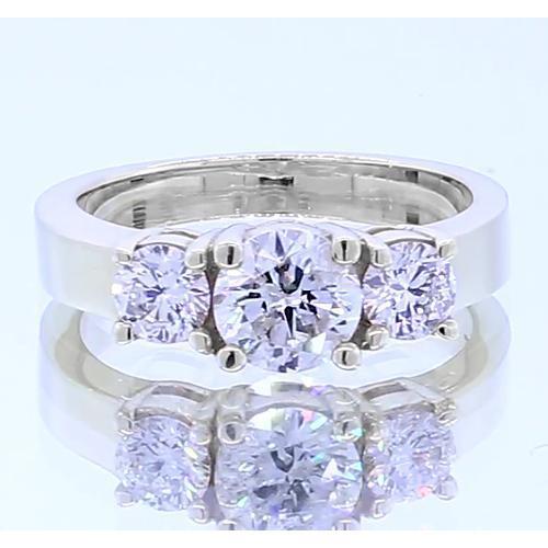 Véritable Bague De Fiançailles 3 Pierres 2 Carats Sertie De 4 Griffes Or Blanc 14 Carats