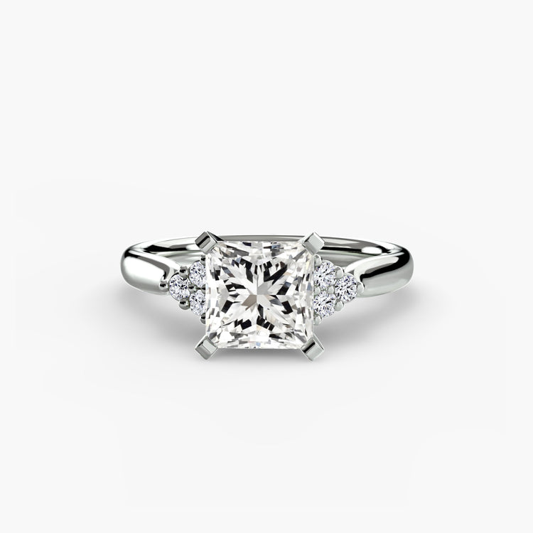 Rayonnant Pierre Précieuse Setting carats – vue de côté
