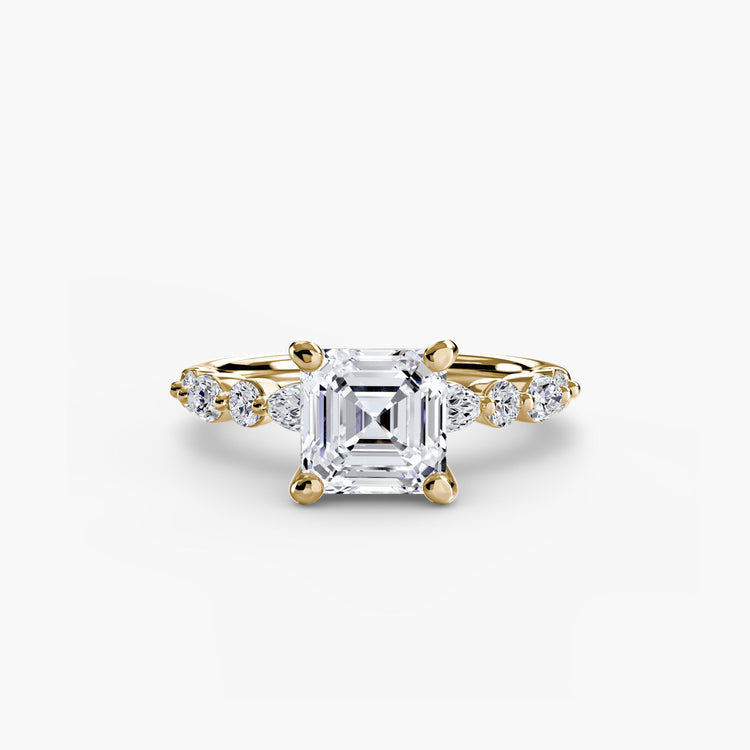 Setting Gold avec Diamant Fin – gros plan
