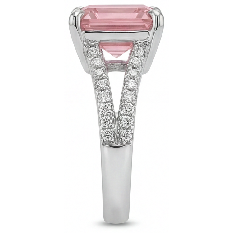 Bague de Fiançailles Saphir Padparadscha Pêche Naturel 3,8 Carats Taille Asscher Pavé en Or Blanc 14 Carats