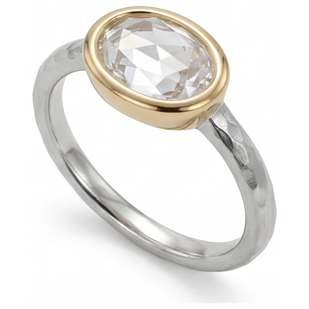 Ovale Brillant bague en Or 14K Bicolore – vue d'angle