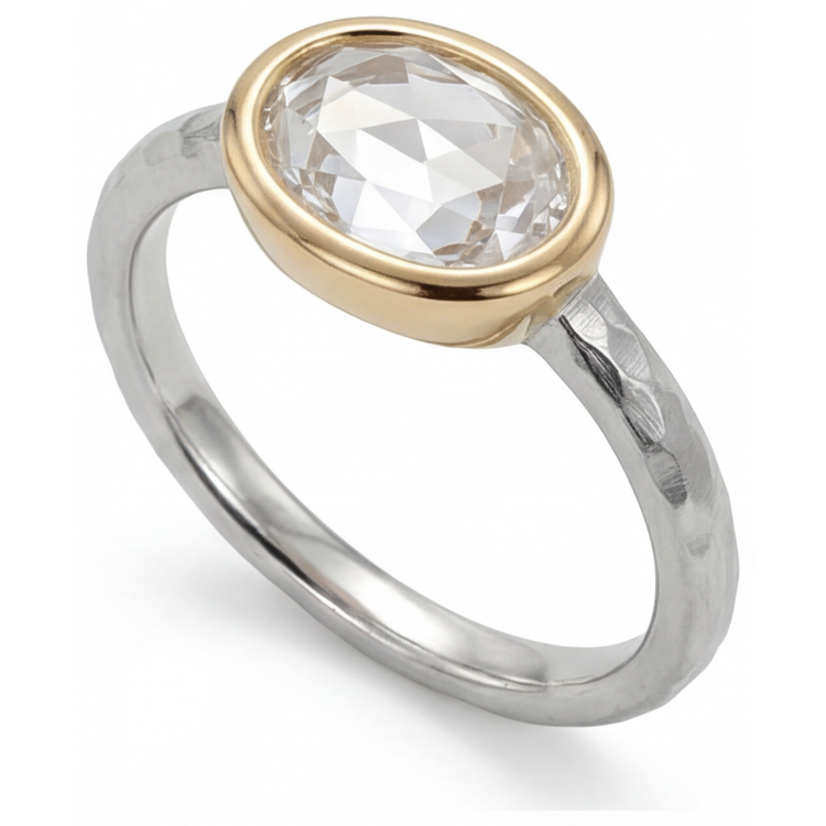 Ovale Brillant bague en Or 14K Bicolore – vue d'angle