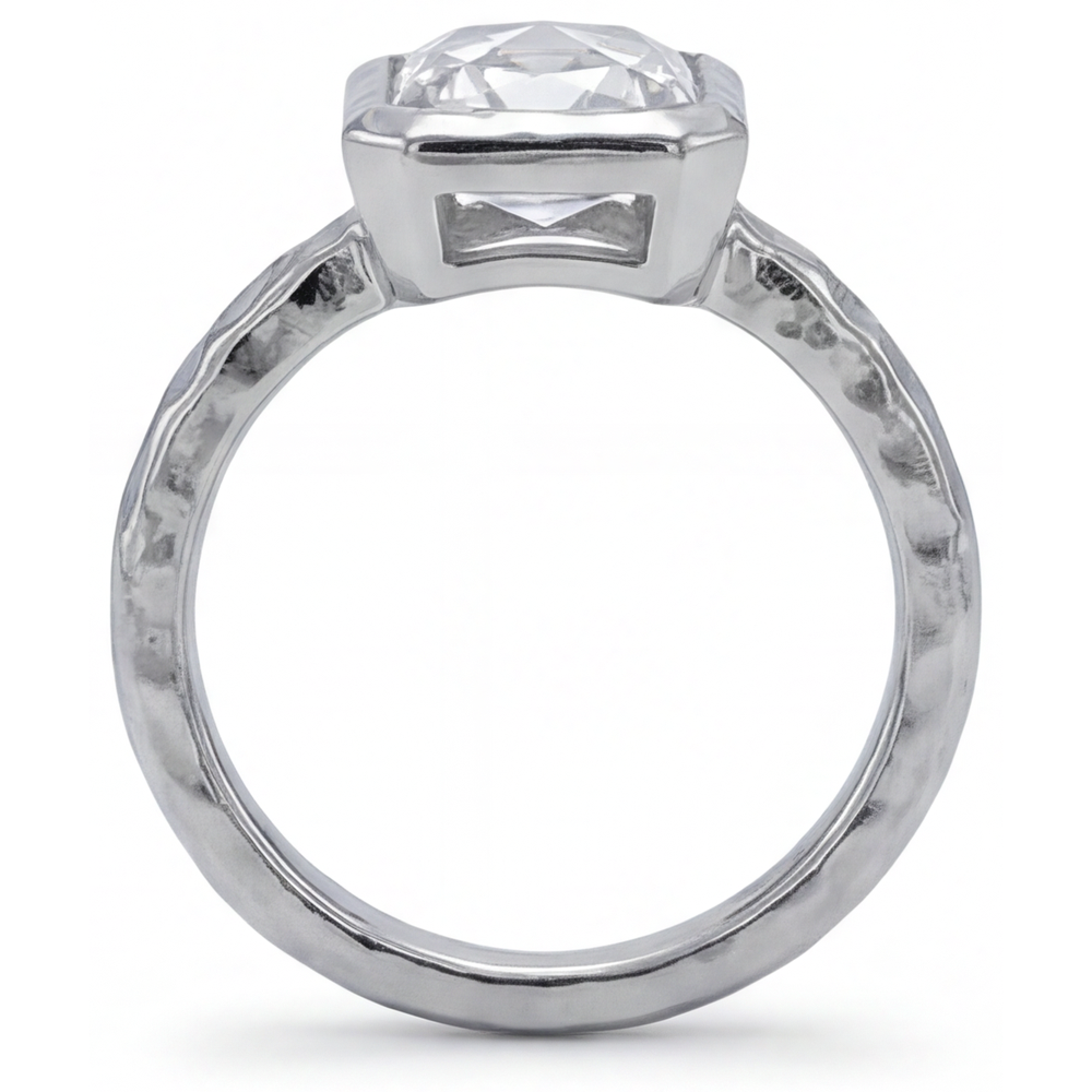 Solitaire de Fiançailles Or Blanc 14 Carats avec Brillant – vue d'angle