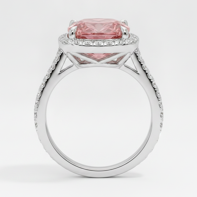 Bague Halo Pavé en Or Blanc 14 Carats avec Saphir Padparadscha Pêche Naturel Taille Coussin 2,8 Carats