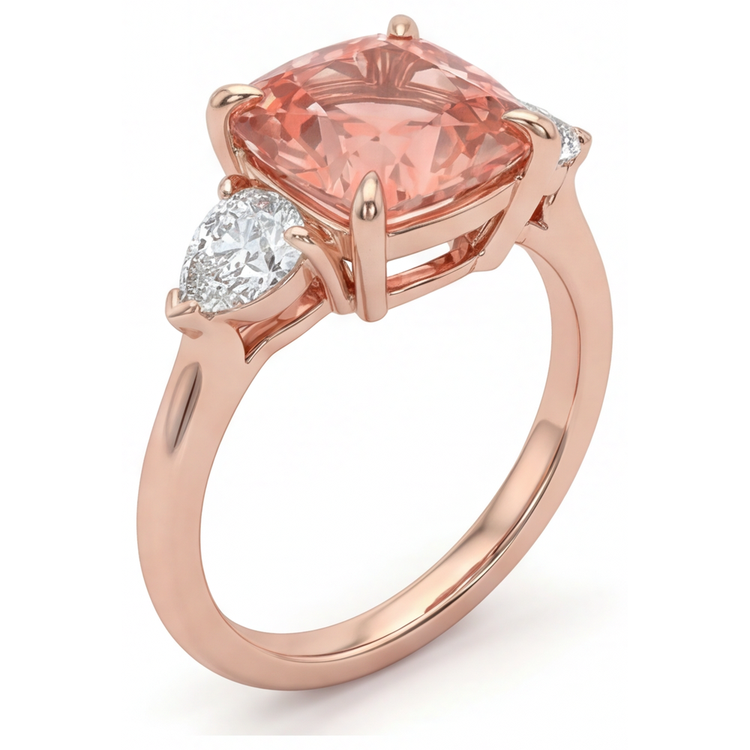 Bague trois pierres effilée en Or Rose 14 carats avec saphir Padparadscha pêche naturel taille coussin de 2,9 carats