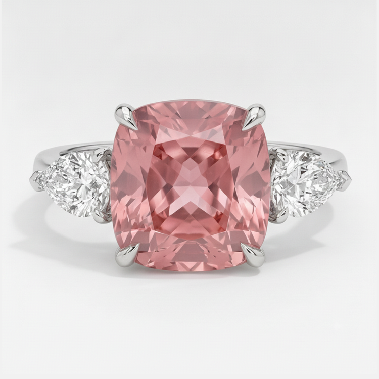 Bague Trilogie en Platine Saphir Padparadscha Naturel Taille Coussin 3,6 Carats