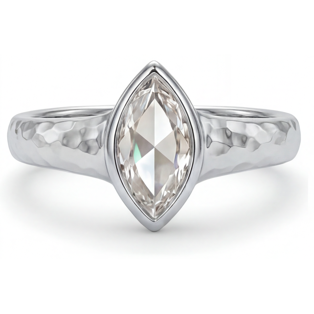 Diamant Taille Marquise Bague Solitaire en Or Blanc 14 Carats – vue de face