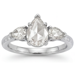 Chatoyant Taille Rose Diamant Bague Trilogie – 1,5 carats Or