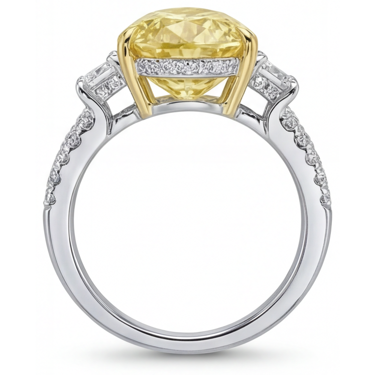 Diamant Canari Bague Trilogie 4 carats Or Deux Tons 14 Carats – vue de côté