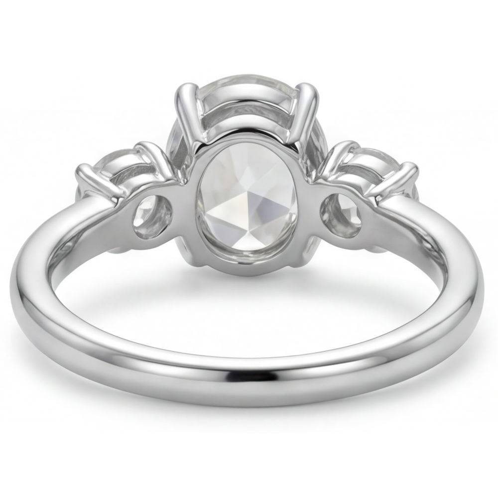 Taille Ovale Diamant Fin bague en Or Blanc 14 Carats – vue de profil
