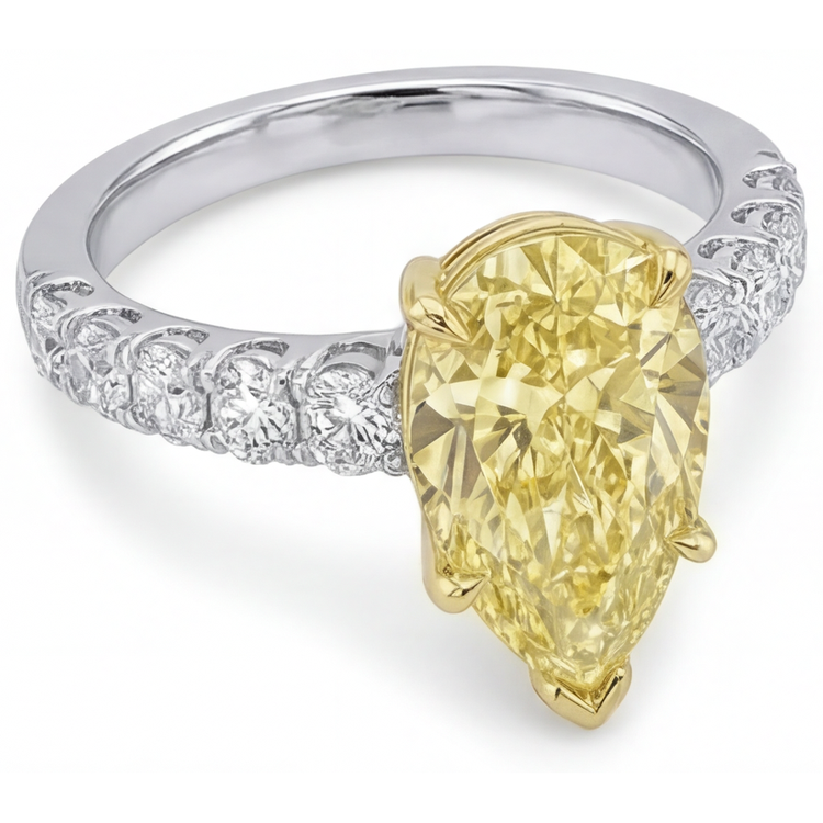 Diamant Jaune Fancy Bague Joaillerie 1,5-carats Or 14K Bicolore – gros plan