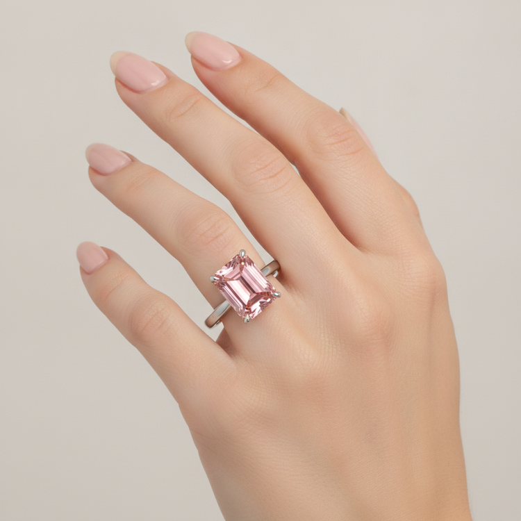 Bague Solitaire Saphir Padparadscha Couleur Pêche Véritable Taille Émeraude 2,5 Carats en Or Blanc 14 Carats