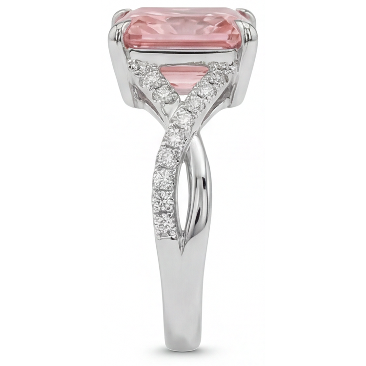 Bague Pavée en Or Blanc 14 Carats avec Saphir Padparadscha Pêche 2,8 Carats et Émeraude Véritable