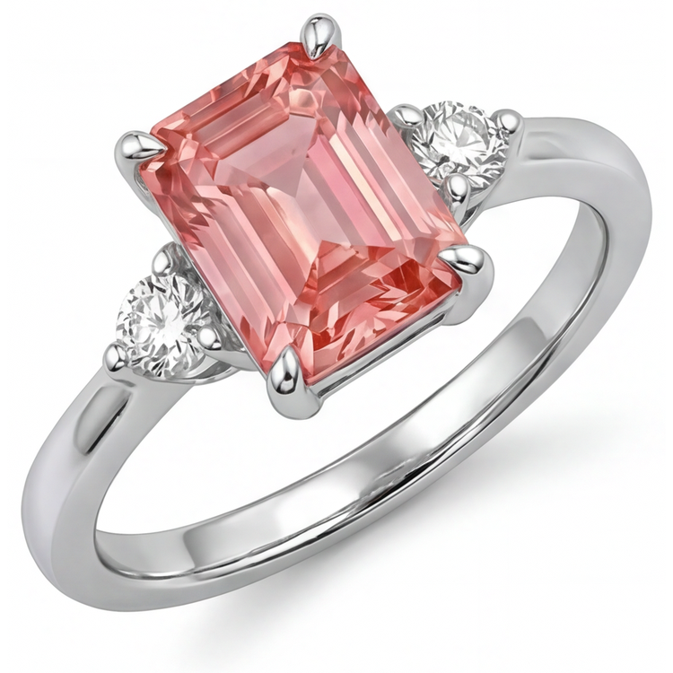 Bague trois pierres en Or Blanc 14 carats avec saphir Padparadscha naturel de 2,9 carats Taille Émeraude