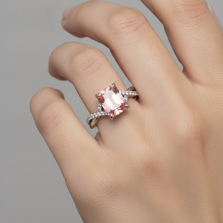 Bague croisée en Or Blanc 14K avec saphir padparadscha couleur pêche de 3,3 carats et émeraude véritable