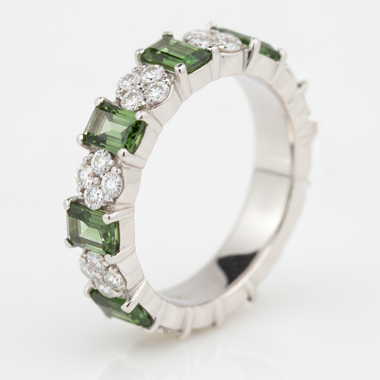 Bague de Fiançailles Pierre Verte Tourmaline Naturelle Anneau Zigzag en Or Blanc 18 Carats