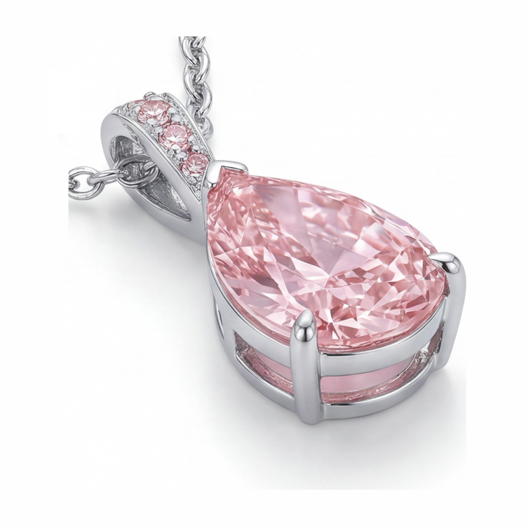 Collier Pendentif Solitaire Diamant Rose de Laboratoire 5 Carats Poire Pavé Or Blanc 14 Carats