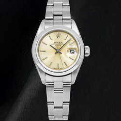 Montre Rolex Date 79160 26 mm Cadran Champagne à Index Bâtons Lunette Lisse Acier Inoxydable