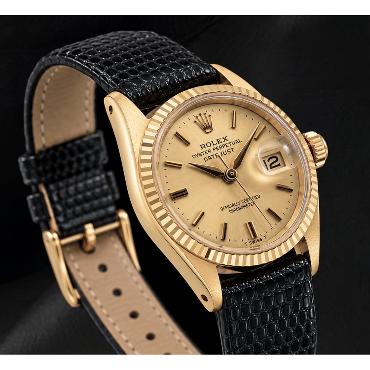 Montre Rolex Datejust 26 mm 6517 Cadran Champagne Or Jaune et Bracelet en Cuir Noir
