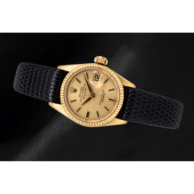 Montre Rolex Datejust 26 mm 6517 Cadran Champagne Or Jaune et Bracelet en Cuir Noir