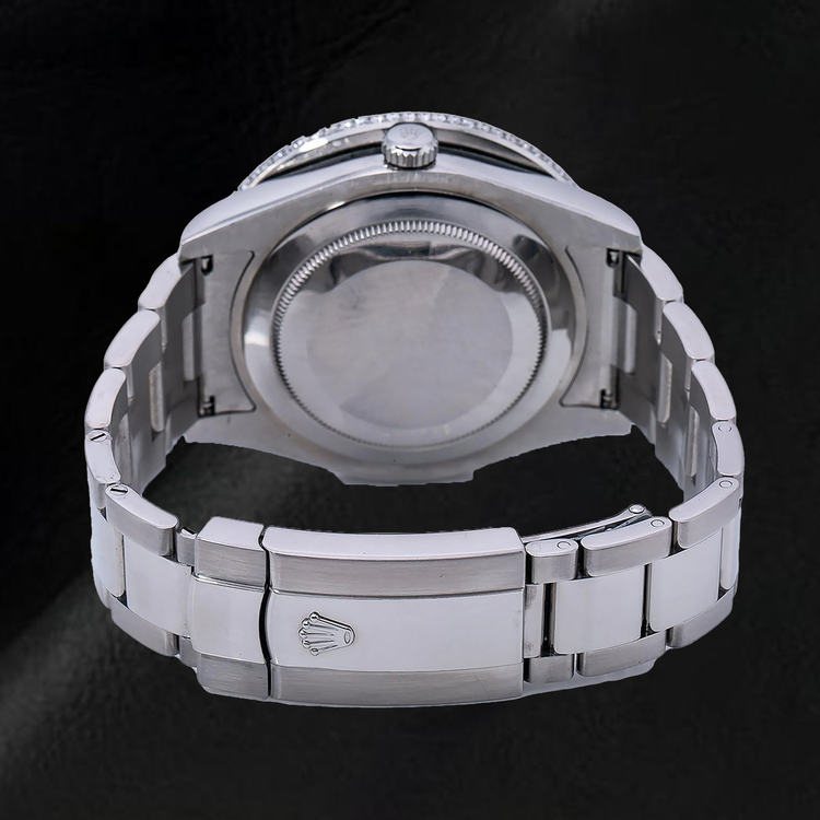 Montre Rolex Datejust 41 mm 116300 Cadran Diamants Chiffres Romains Rouges Lunette Diamants