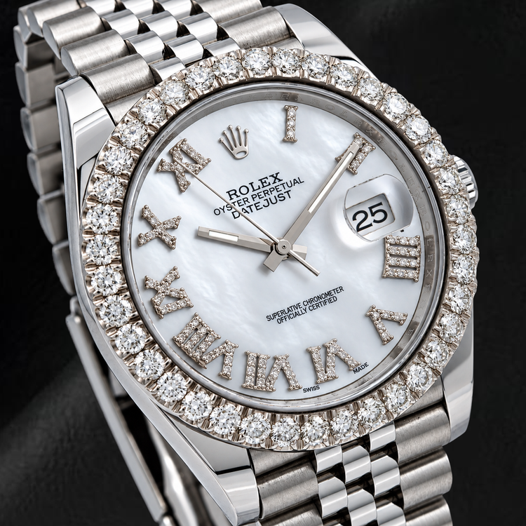 Montre Rolex Datejust 41 mm 126300 Cadran Diamants en Nacre Blanche Chiffres Romains