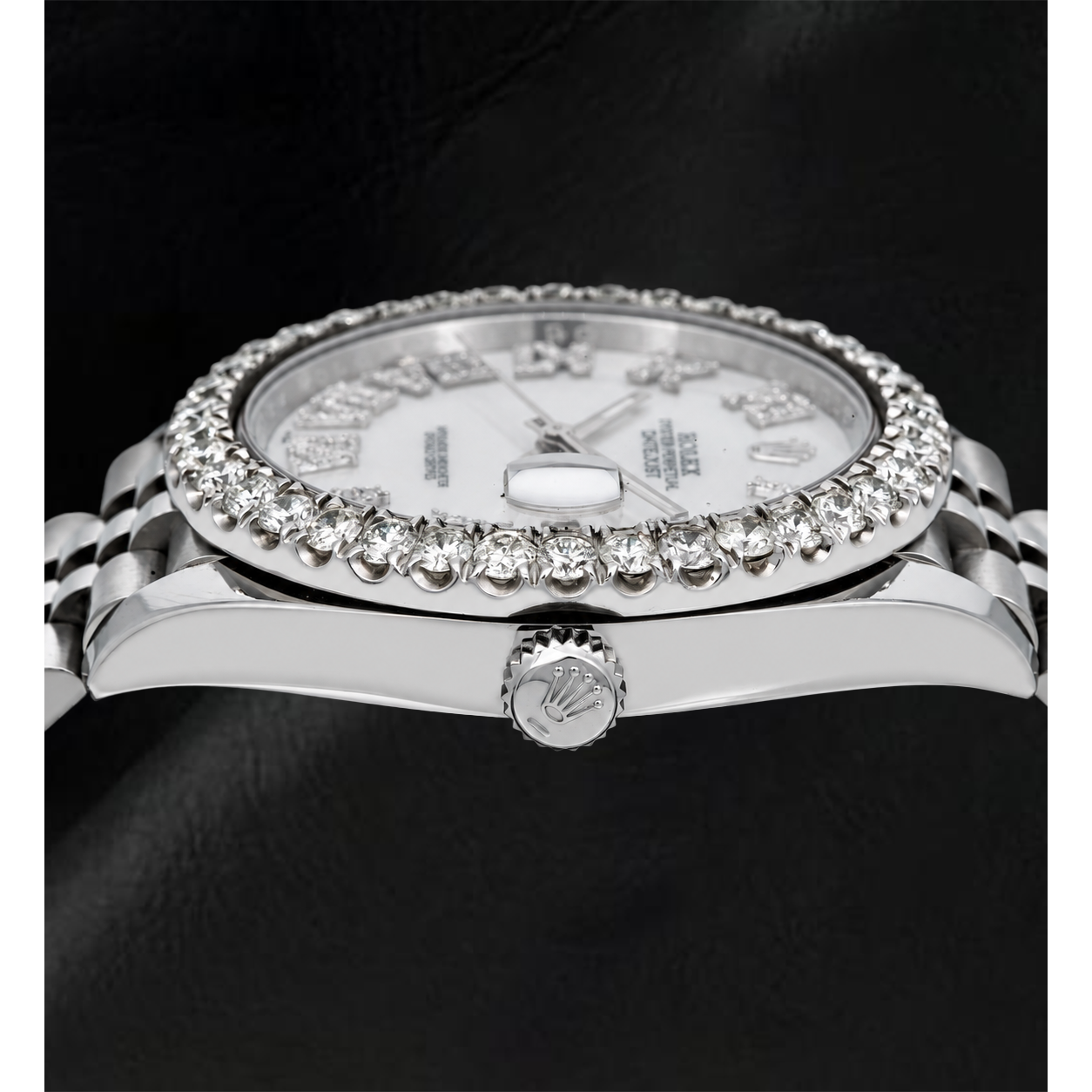 Montre Rolex Datejust 41 mm 126300 Cadran Diamants en Nacre Blanche Chiffres Romains