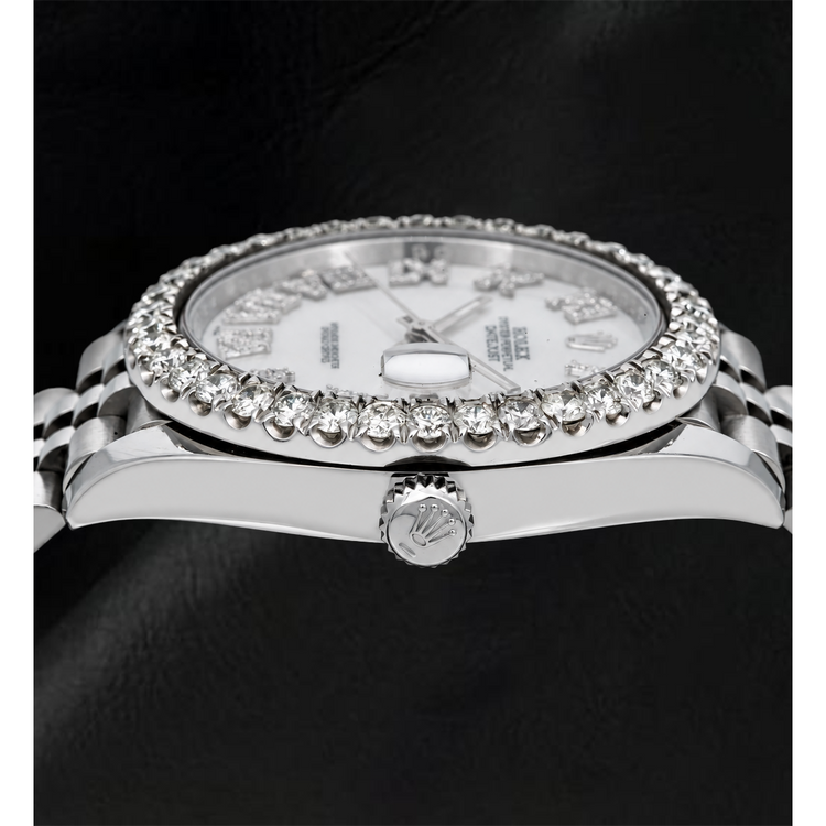 Montre Rolex Datejust 41 mm 126300 Cadran Diamants en Nacre Blanche Chiffres Romains