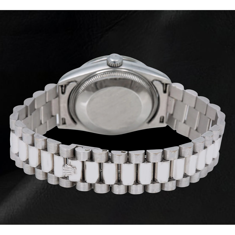 Montre Rolex Datejust 68279 31 mm en Or Blanc Cadran Diamants Blanc Chiffres Romains