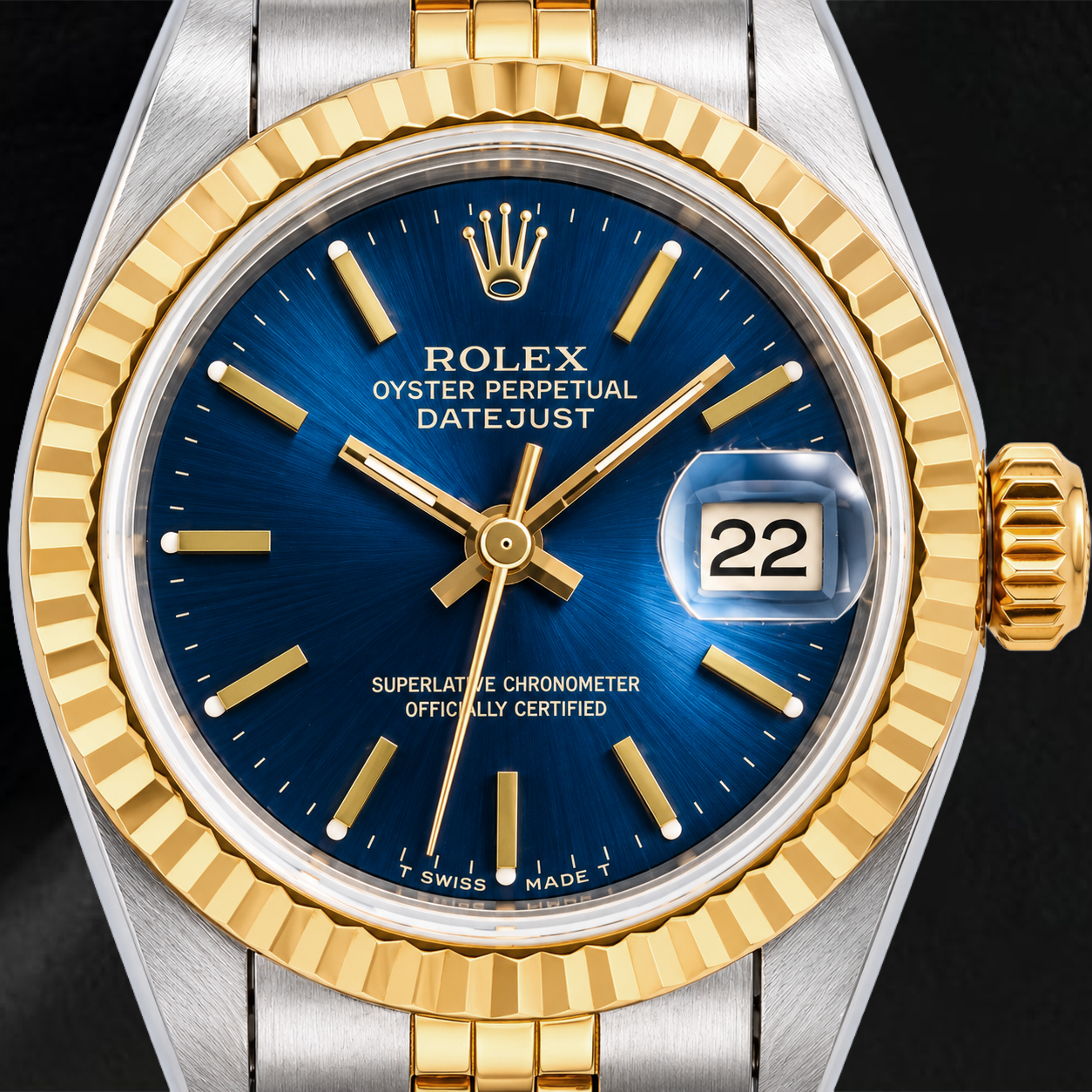 Montre Rolex Datejust 6917 26 mm Cadran Bleu à Index Bâtons Lunette Cannelée Bracelet Jubilé Bicolore