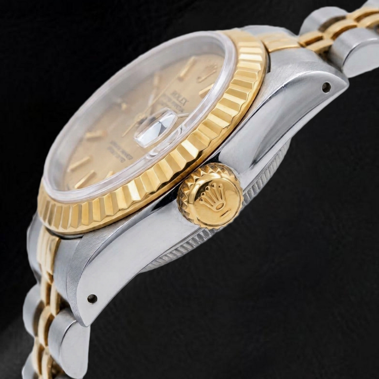 Montre Rolex Datejust 69173 26 mm Cadran Champagne à Index Bâtons Bracelet Jubilé Bicolore