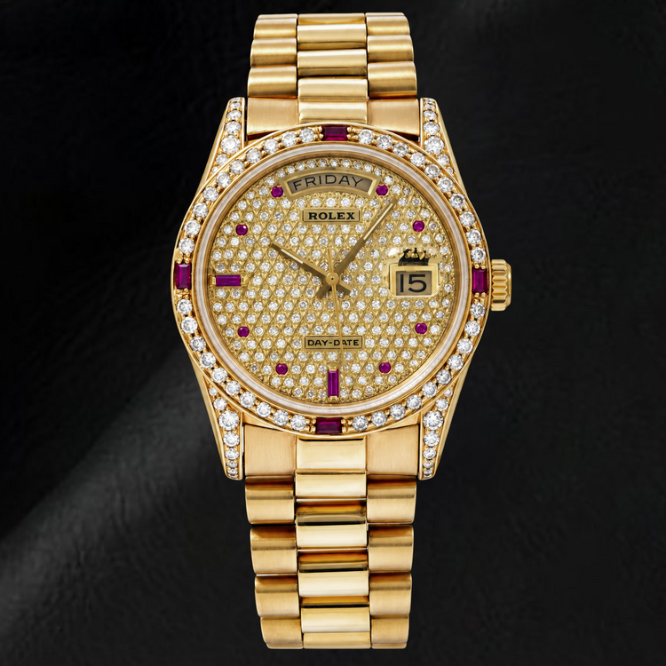 Montre Rolex Day-Date 18038 36 mm en Or Jaune Cadran Pavé de Diamants