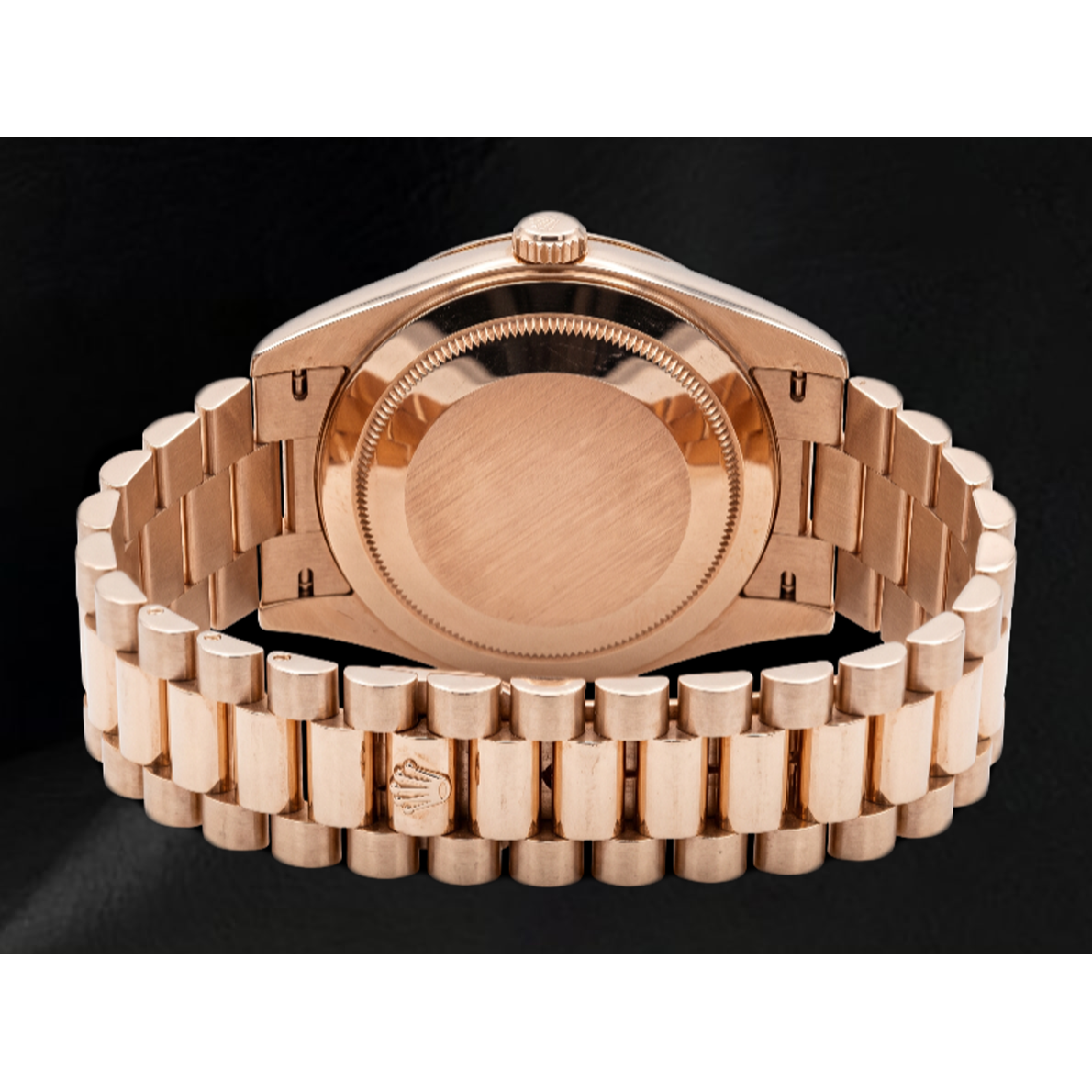 Montre Rolex Day-Date 228235 40 mm en Or Rose Cadran Blanc Chiffres Romains