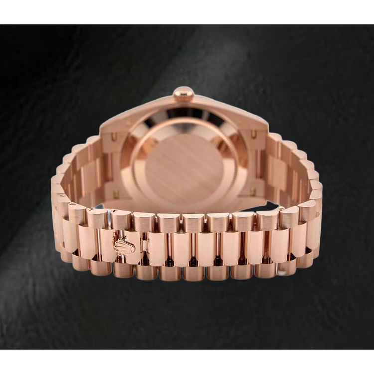 Montre Rolex Day-Date 228235 40 mm en Or Rose Cadran Noir à Chiffres Romains
