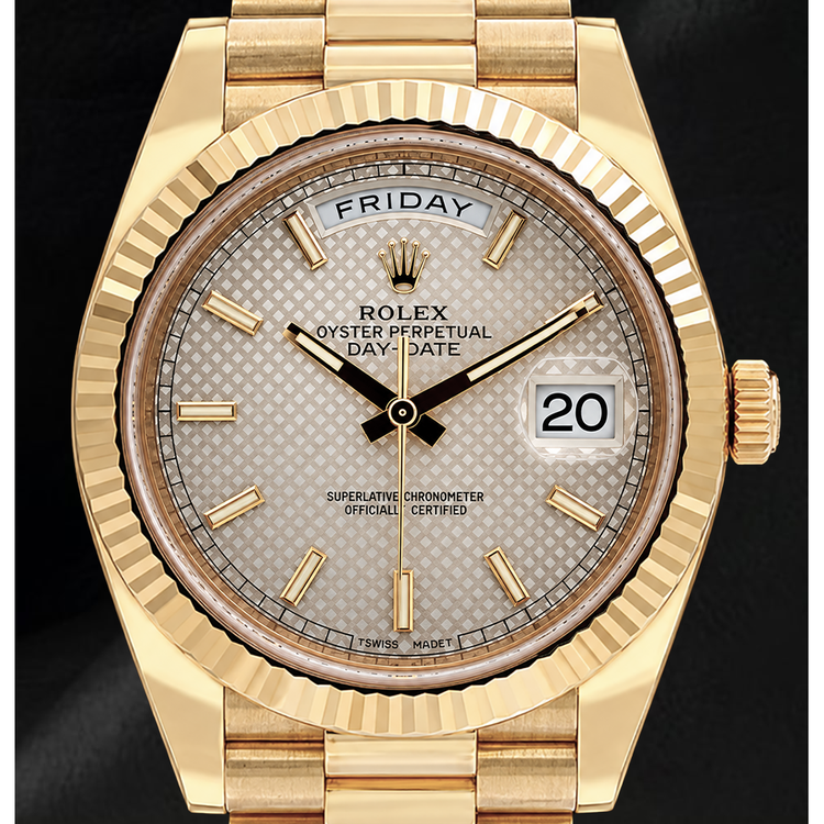 Montre Rolex Day-Date 40 mm 228238 en Or Jaune, Cadran Motif Argenté, Bracelet President