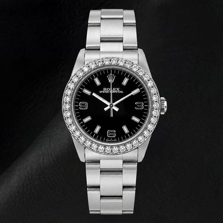 Montre Rolex Oyster Perpetual 26 mm 76030 Cadran Noir à Chiffres Arabes Lunette en Diamants