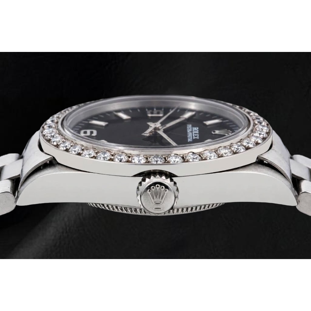Montre Rolex Oyster Perpetual 26 mm 76030 Cadran Noir à Chiffres Arabes Lunette en Diamants