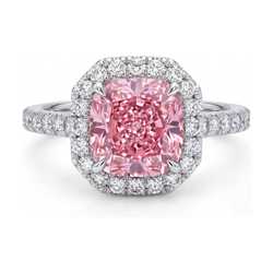 Bague en diamant rose naturel 1,96 carat taille coussin