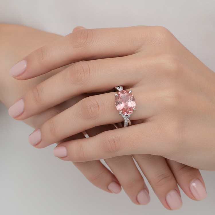 Bague croisée en Or Blanc 14 carats avec saphir Padparadscha naturel ovale couleur pêche de 2,8 carats